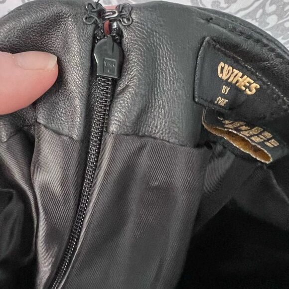 Clothes by Revue Black Leather Pencil Skirt Size 4 Punk Bikercore - Picture 5 of 9